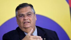 Assembleia reage com firmeza a despacho de Flávio Dino sobre TCE do Maranhão.