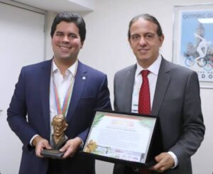 Fábio Gentil oficializa apoio a André Fufuca na disputa pelo Senado e fortalece aliança política no Maranhão.