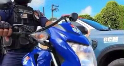 Maracaçumé:  Tio Gal entrega duas motocicletas para patrulhamento da Guarda Municipal
