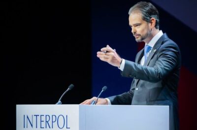 Interpol identifica quase 1.200 vítimas e prende 158 suspeitos em operação contra tráfico de pessoas