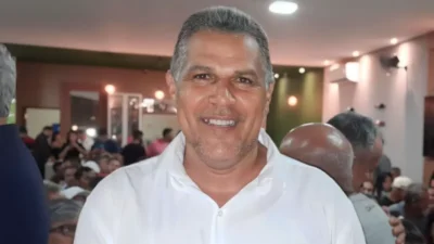 Prefeito Didi Moita Enfrenta Desafio de Reconstrução de Lago dos Rodrigues Após Herança maldita