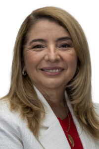 ESSAS E OUTRAS: IRACEMA VALE, UMA LIDERANÇA EM PROL DAS MINORIAS