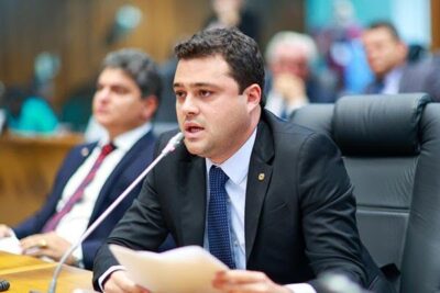 Lei de Leandro Bello estabelece que escolas justifiquem, por escrito, recusa de matrículas