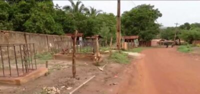 Pé fora da cova. Em Matões-MA moradores enterram falecidos nas ruas por falta de espaço no cemitério
