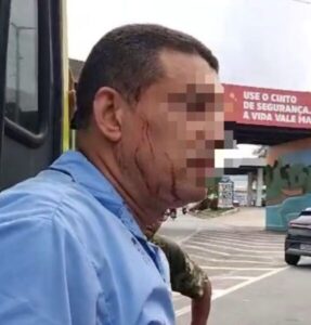 Assalto a ônibus é registrado na Avenida dos Franceses em São Luís; motorista ficou ferido