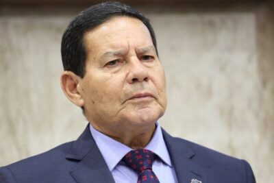 “Não aceito que Trump venha meter o bedelho”, diz Mourão