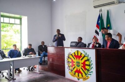 Prefeito Nivaldo Araújo prestigia abertura dos trabalhos legislativos na Câmara Municipal de Alcântara