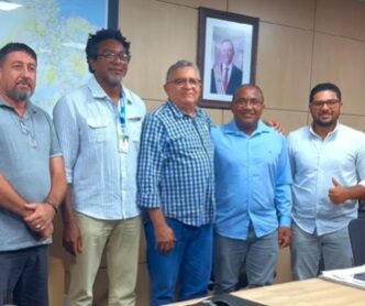 Em busca de benefícios para Alcântara, prefeito Nivaldo Araújo reúne com secretários do governo Carlos Brandão