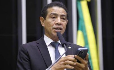 Réu no STF por desvio de emendas, Pastor Gil elogia prefeitos do PL em vídeo nas redes sociais