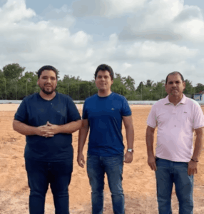 Em Barreirinhas, prefeito Vinicius Vale anuncia retomada do Estádio Sobradinho