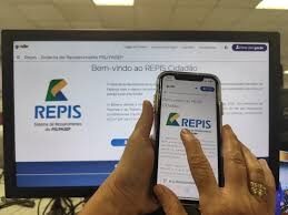 Governo vai liberar ‘dinheiro esquecido’ no Fundo PIS/Pasep; saiba consultar