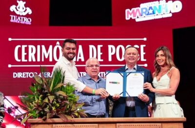 Governador dá posse ao novo diretor-geral do Teatro Arthur Azevedo