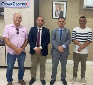 Prefeito Cesar Castro, realiza reunião com Secretário de Segurança do estado e almoça com deputados, secretários e vereadores