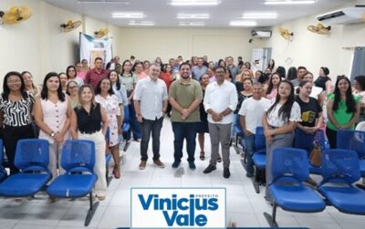 Prefeito Vinicius Vale, participa da primeira Reunião de Alinhamento com Gestores Escolares