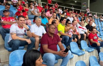 Prefeito de Icatu, a convite do governador Brandão, esteve presente na final do campeonato maranhense