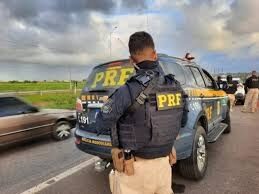 NOVO CONCURSO PRF : MAIS DE 200 VAGAS COM SALÁRIOS DE ATÉ R$ 7.500,00!