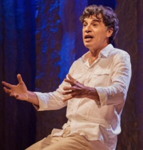 CAIXA apresenta o espetáculo Autobiografia Autorizada, de Paulo Betti, em São Luis