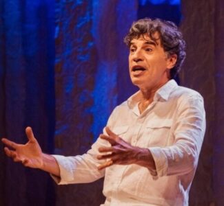 Caixa Cultural apresenta peça de Paulo Betti