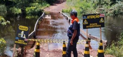Fortes chuvas provocam destruição de pontes em Cachoeira Grande e deixam população isolada.