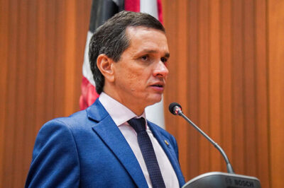 Ricardo Arruda avalia positivamente primeiro semestre da Assembleia