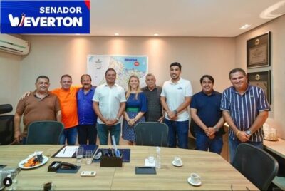 Senador Weverton Rocha se reune com prefeitos maranhenses