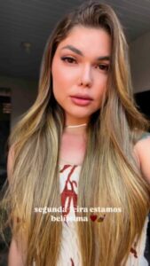 Influencer “Loirinha Ray”, de Barreirinhas, leva internautas à delegacia por calúnia e difamação