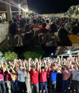 Casa de Luís Lobato vira ‘mar de gente’ em apoio a Joãozinho Pavão