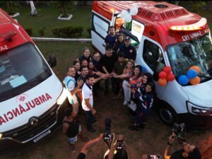 Em Pinheiro, Luciano celebra conquistas com feirantes em churrasco