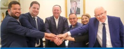 Governador Carlos Brandão recebe novos deputados estaduais no Palácio dos Leões