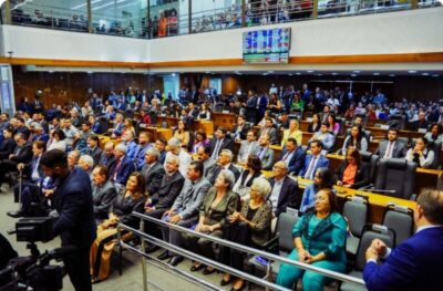 Deputados ressaltam momento histórico de celebração aos 190 anos da Alema