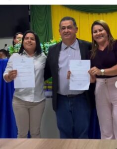 Nova equipe de secretários é empossada em Mata Roma para a gestão 2025–2028