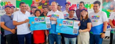 Em Urbano Santos, Iracema Vale participa da entrega de cartões do programa ‘Maranhão Livre da Fome’