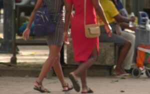 Nova lei acaba com atenuante de idade para crimes sexuais contra mulheres