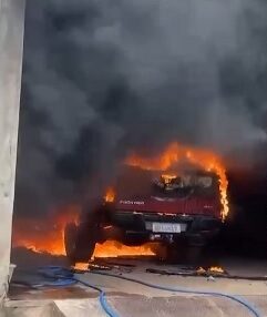 Mulher ateia fogo em comércio do companheiro por ciúmes em Santa Inês