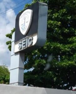 Rabo de foguete: Blogueiro investigado pela Seic continua perseguindo suas vítimas e atrapalhando a campanha do vice-governador, Carlos Brandão…