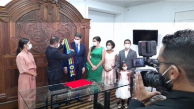 As imagens do dia: Braide recebe faixa de prefeito e dá posse aos novos secretários de São Luís…