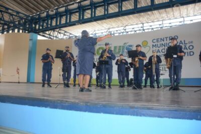 Centro de Vacinação recebe apresentação da Banda de Música da Guarda Municipal