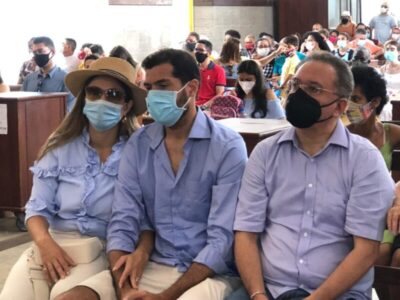 Agradecido pela saúde do filho, senador Roberto Rocha participa de missa na Igreja de São José de Ribamar…