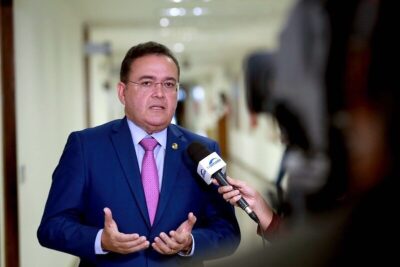 Senador Roberto Rocha aciona PGR para que o governador Flávio Dino seja investigado pelo uso da máquina pública para fins eleitorais