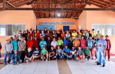 Valéria Castro reune equipe para programar a 2ª edição da Feira do Produtor Rural de Presidente Sarney