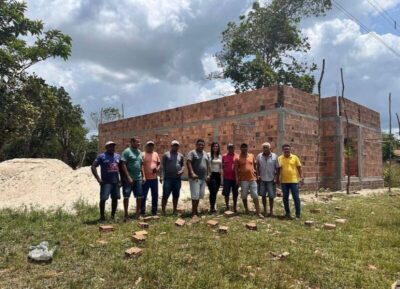 Prefeita Valéria Castro visita obras em andamento no município de Presidente Sarney