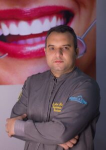 PERSEGUIÇÃO EM GUIMARÃES: Cirurgião Dentista Almir Ribeiro explica o motivo do desligamento no municipio
