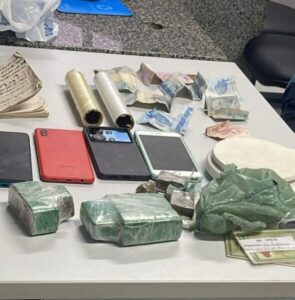 Polícia Civil prende dois homens por tráfico de drogas em Paço do Lumiar