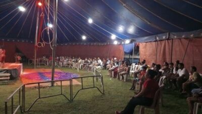 Criminosos assaltam circo, fazem reféns e estupram trapezista