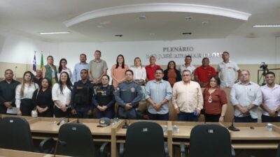 Câmara media reunião entre comerciantes e organismos de segurança para buscar solução para aumento de roubos e arrombamentos em Timon