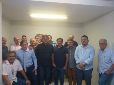 Movimento Piauí Livre recebe a adesão de mais três partidos