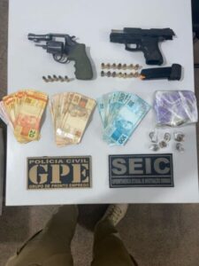 Operação prende 8 pessoas por tráfico de drogas em Senador La Rocque