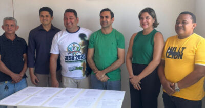 PREFEITO WALLAS ROCHA ASSINA ORDEM DE SERVIÇOS PARA CONTRUÇÃO DE UBS E RECONTRUÇÕES DE ESCOLAS QUADRA POLIESPORTIVA E CRECHE