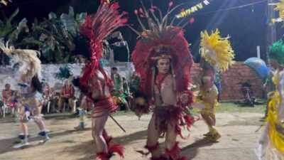 Grupo Invasores do Tapuio emociona público em estreia com espetáculo cultural “Um Banho de Axé”
