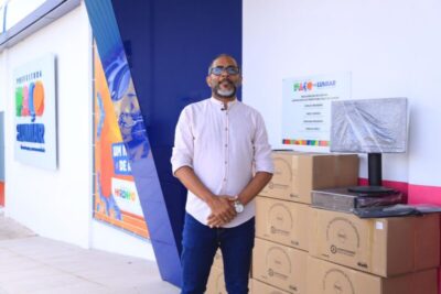Paço do Lumiar: Gestão Fred Campos amplia inclusão digital com chegada de 100 computadores do Governo Federal.